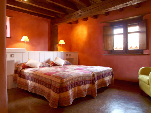 Guest House in Soria - Room 1 - 90 cm Twin Beds